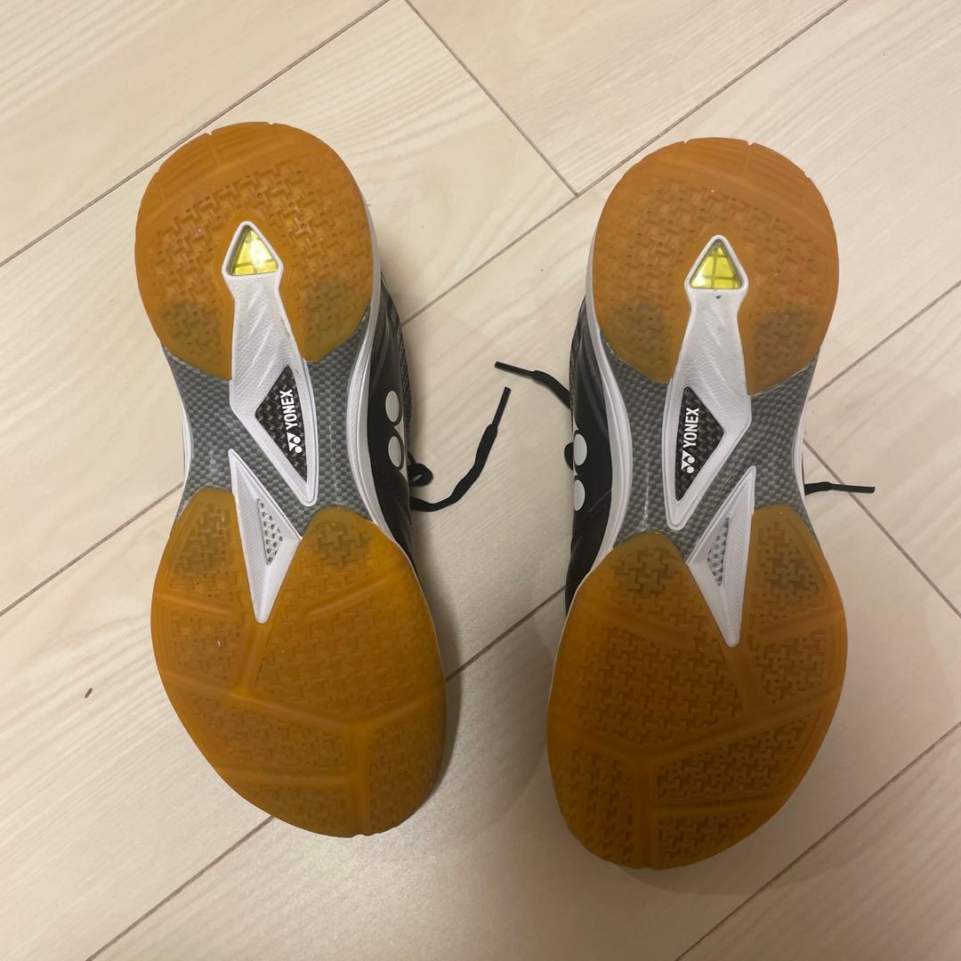 ヨネックスシューズ　パワークッション65Z サイズ26.5cm