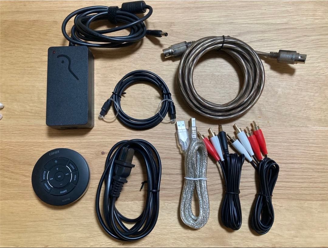 【美品】Edifier S880DB スピーカー ホワイト