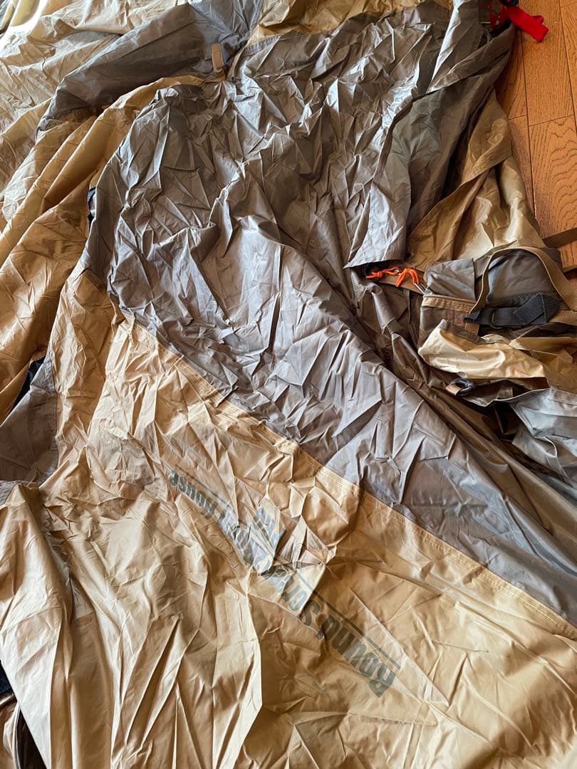 Coleman/RoundScreen 2-Room オリーブ/コヨーテ