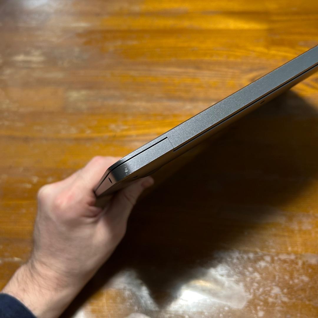 M1 MacBook Air 16GB 1TB 13インチ スペースグレイ