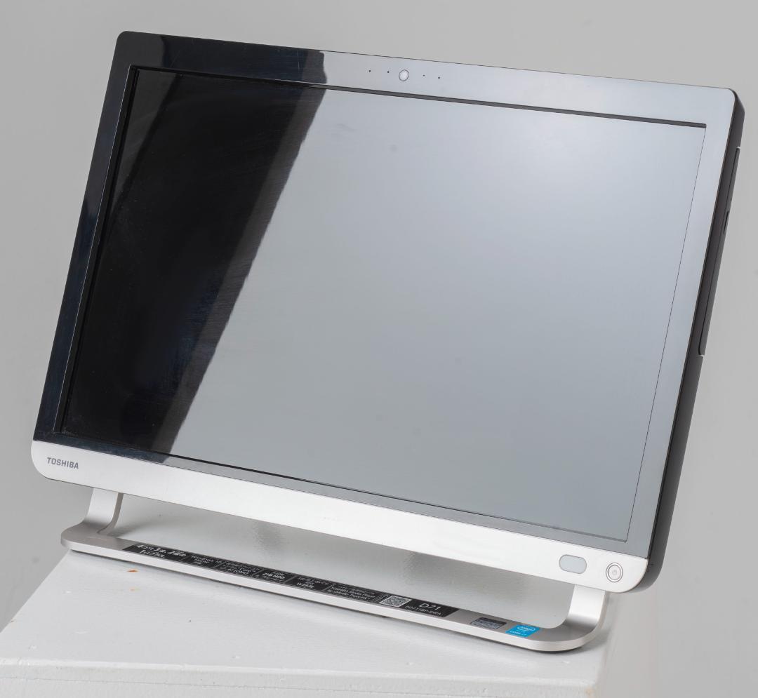 東芝 REGZA D71　Core i7-4710 MQ　HDD 2TB