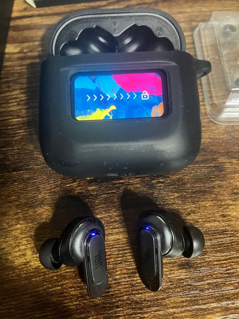 JBL TOUR PRO 2 ワイヤレスイヤホン　※12/26限定値下げ