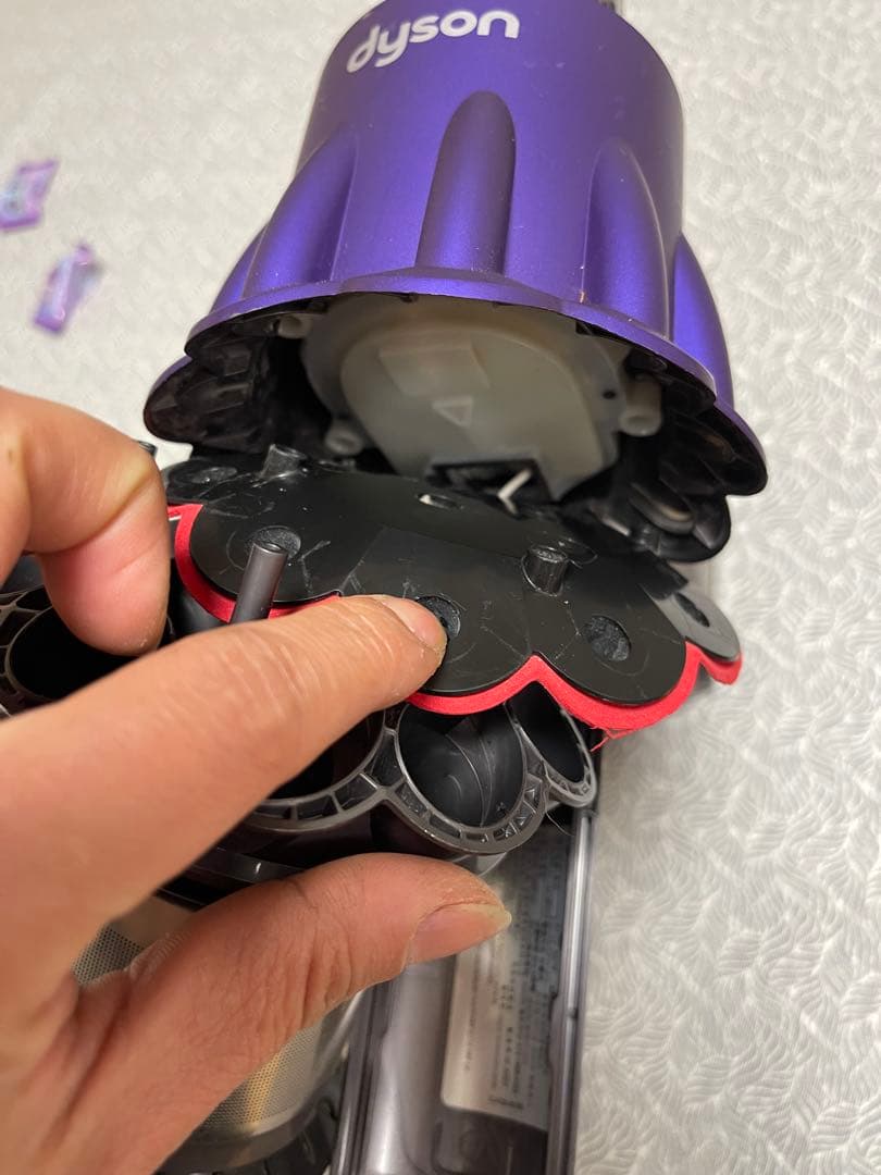 【美品】ダイソン digital slim SV18 スタンド付け　エコー45分