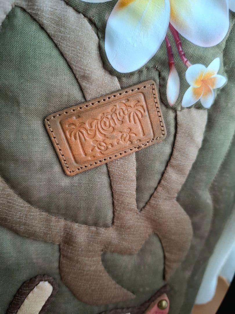 ハワイアンキルトバッグ　ホヌ　ピンクロ 2WAYファスナー　革タグチャーム付