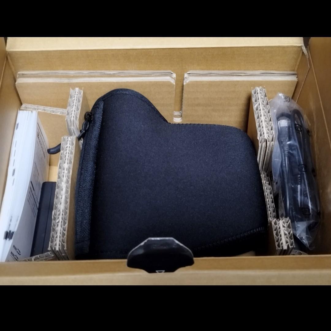 Nikon P900 ニコン カメラ 望遠鏡 電池3点 箱取説あり 充実セット！