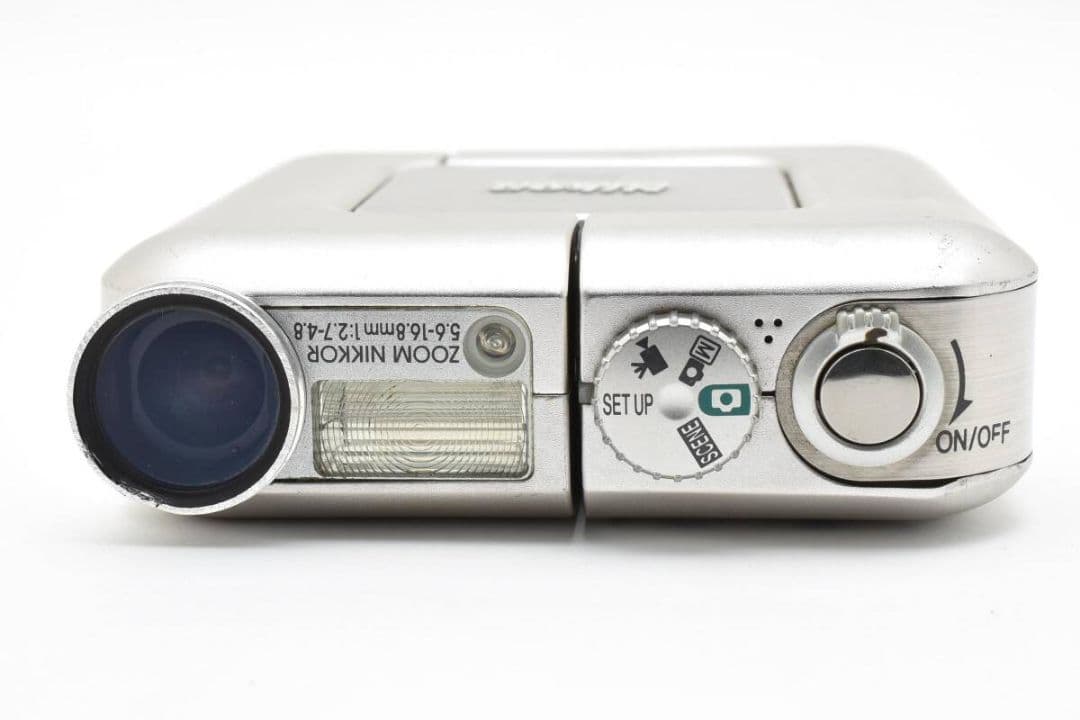 Nikon COOLPIX SQ　ニコン　クールピクス