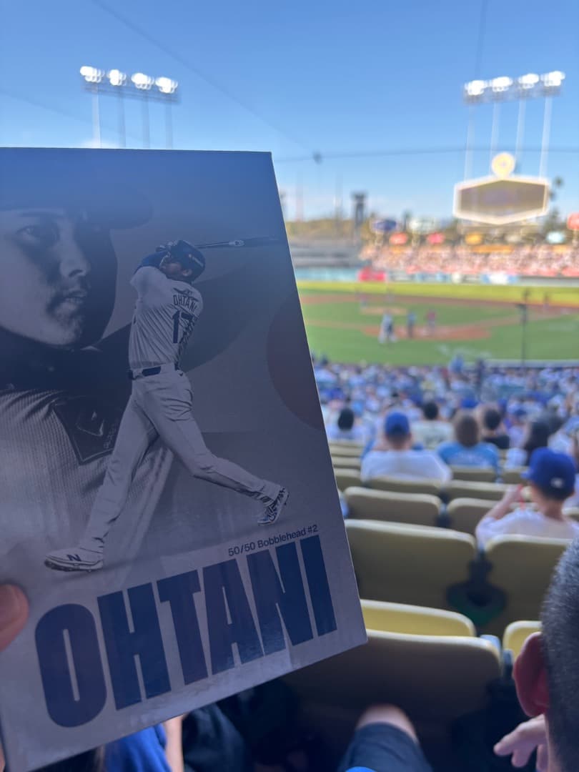 と*も様 MVP Shohei Ohtani ボブルヘッド 50/50 バッター