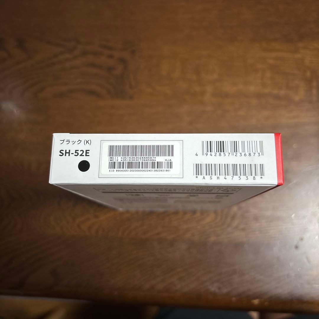 AQUOS wish 4 SH-52E ブラック