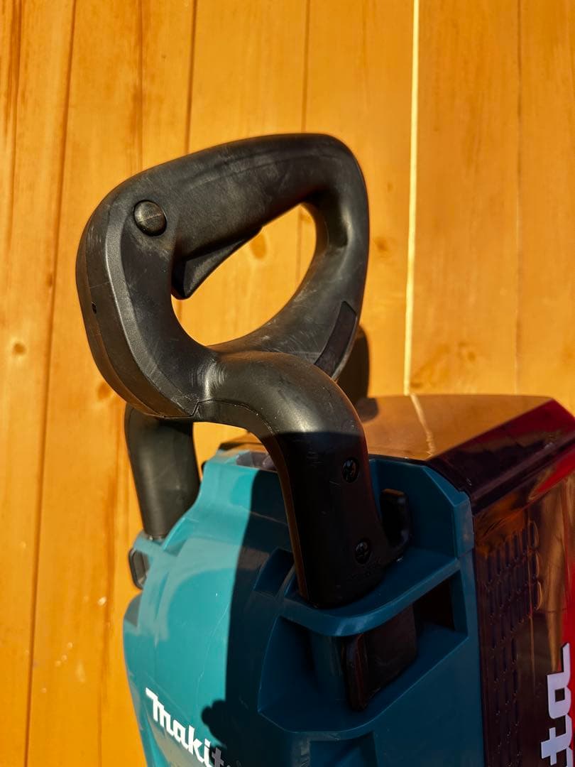 Makita 18V 芝刈り機 コンパクト