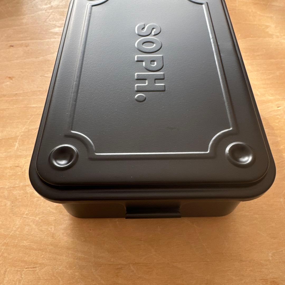 SOPH.ノベルティ 缶ケース