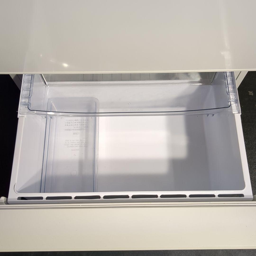 (s) AQUA ノンフロン冷蔵庫 AQR-27H(W) 272L 2019年製