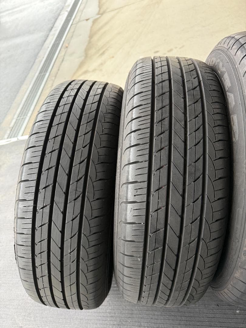 送料込み！アルファード30 純正 16インチ タイヤホイール セット ナット付き