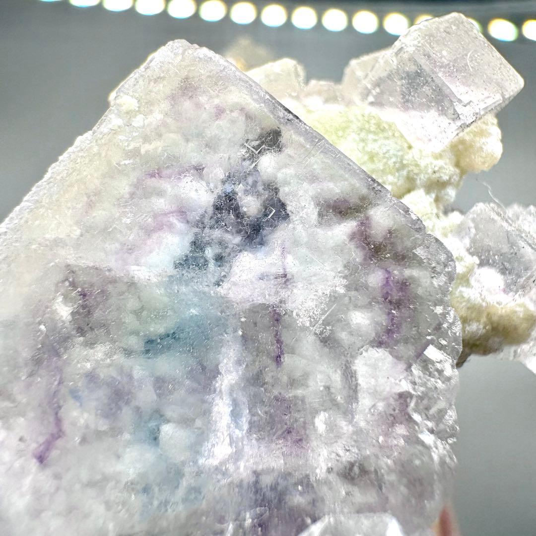 608 中国 広西チワン族自治区産 フローライト