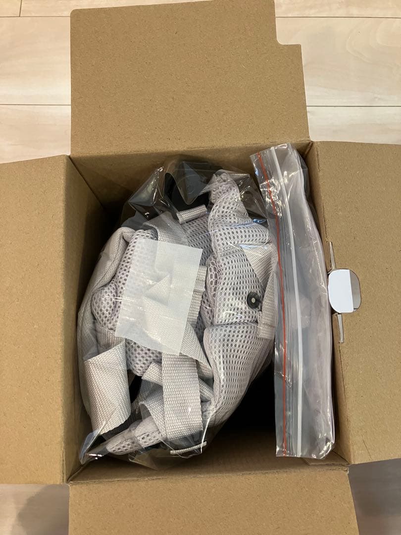 【試着のみ】ラクリス　抱っこ紐　アップリカ　Aprica