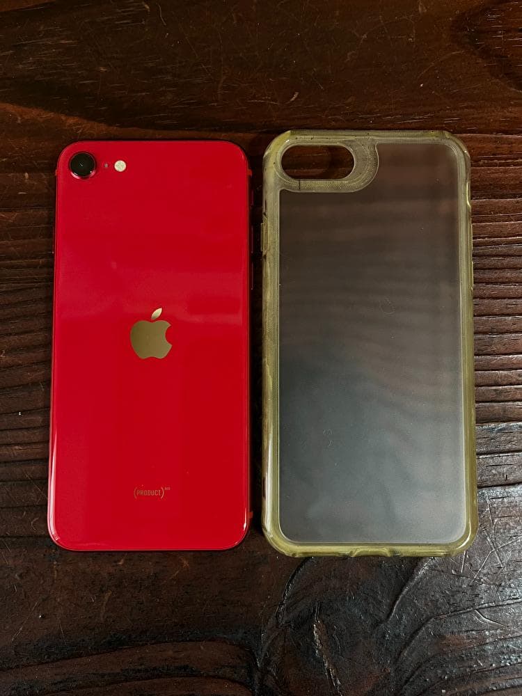 ☆Apple iPhone SE. 第2世代