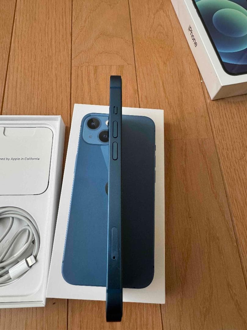 iPhone 13 128GB SIMフリー　ブルー
