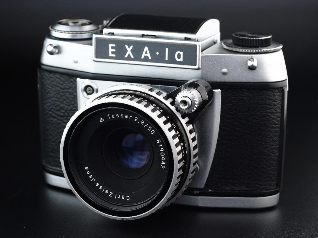 フィルムカメラ PENTACON EXA 1a / ZEISS TESSAR 50mm f2.8