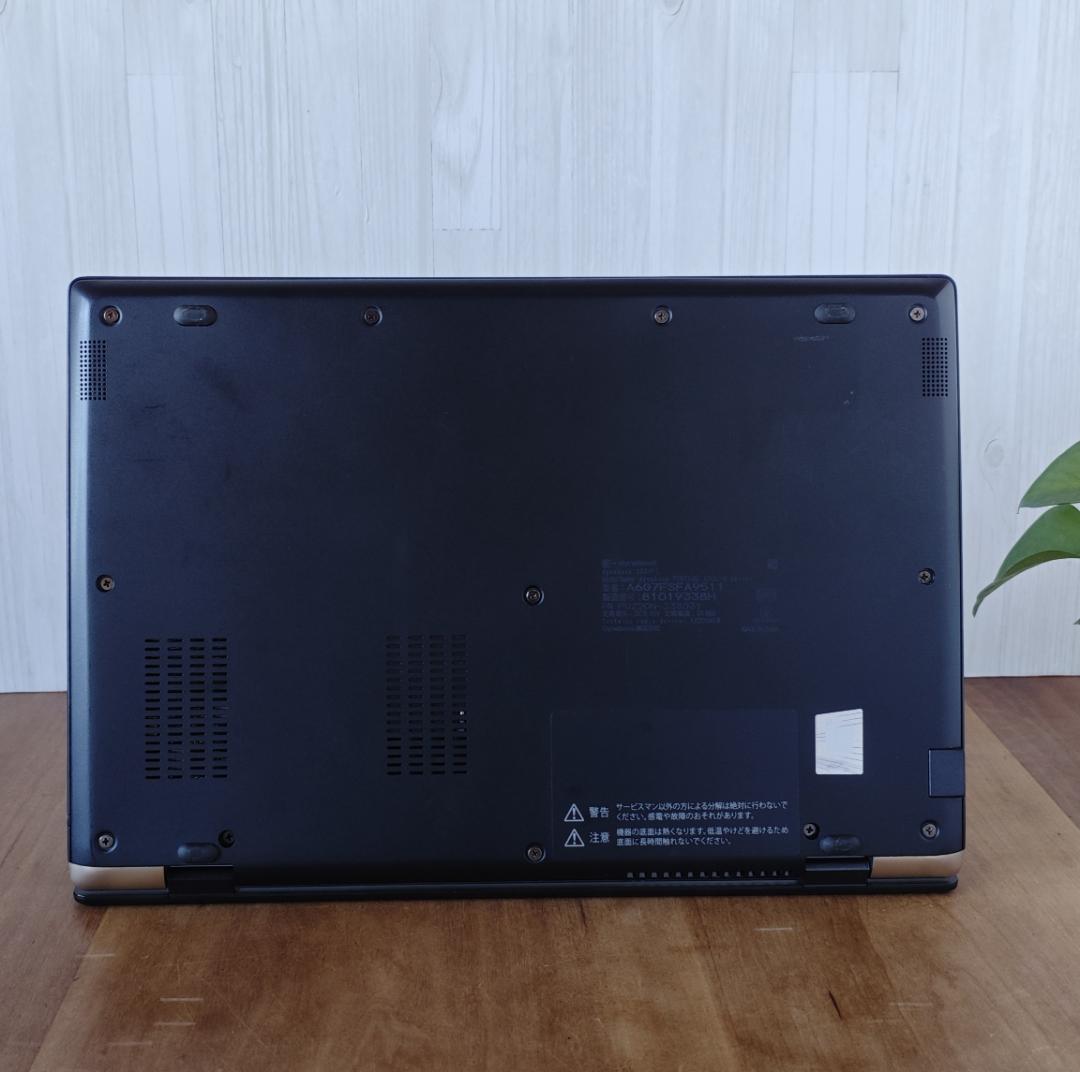 バッテリ優秀！ dynabook G83/FS 16/256GB 第10世代⑦