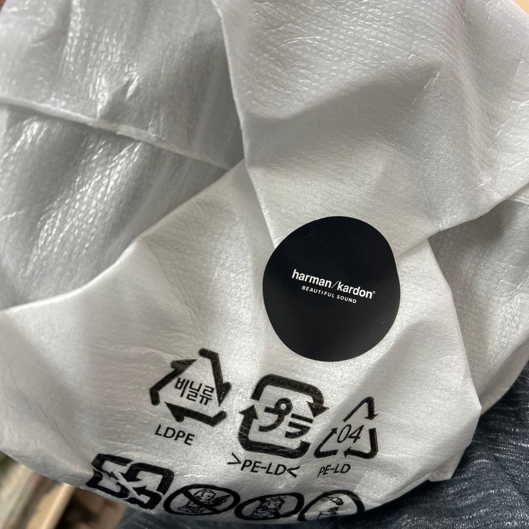 未使用　ハーマンカードン　AURA STUDIO4 スピーカー