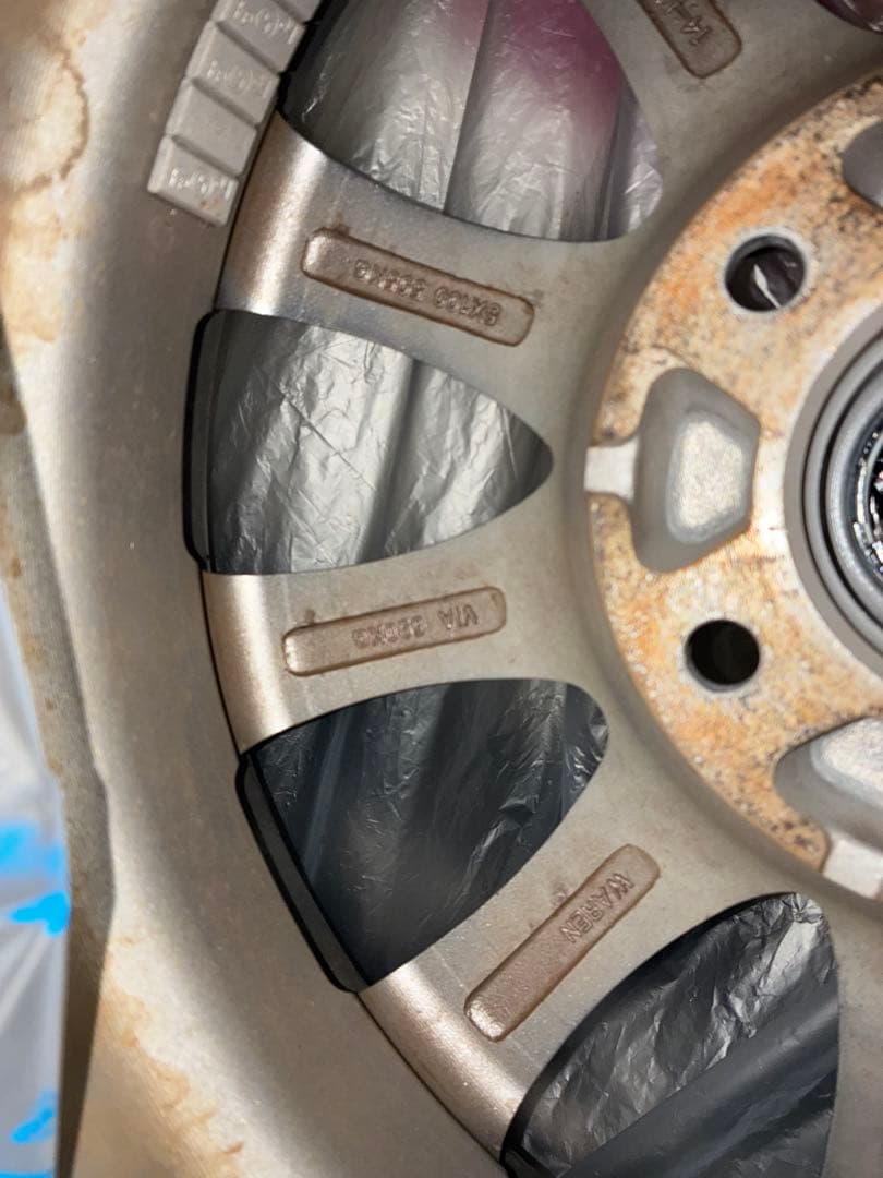 美品！送料込　スタッドレスタイヤ　ホイール付き　15インチ　2023年製　セレナ