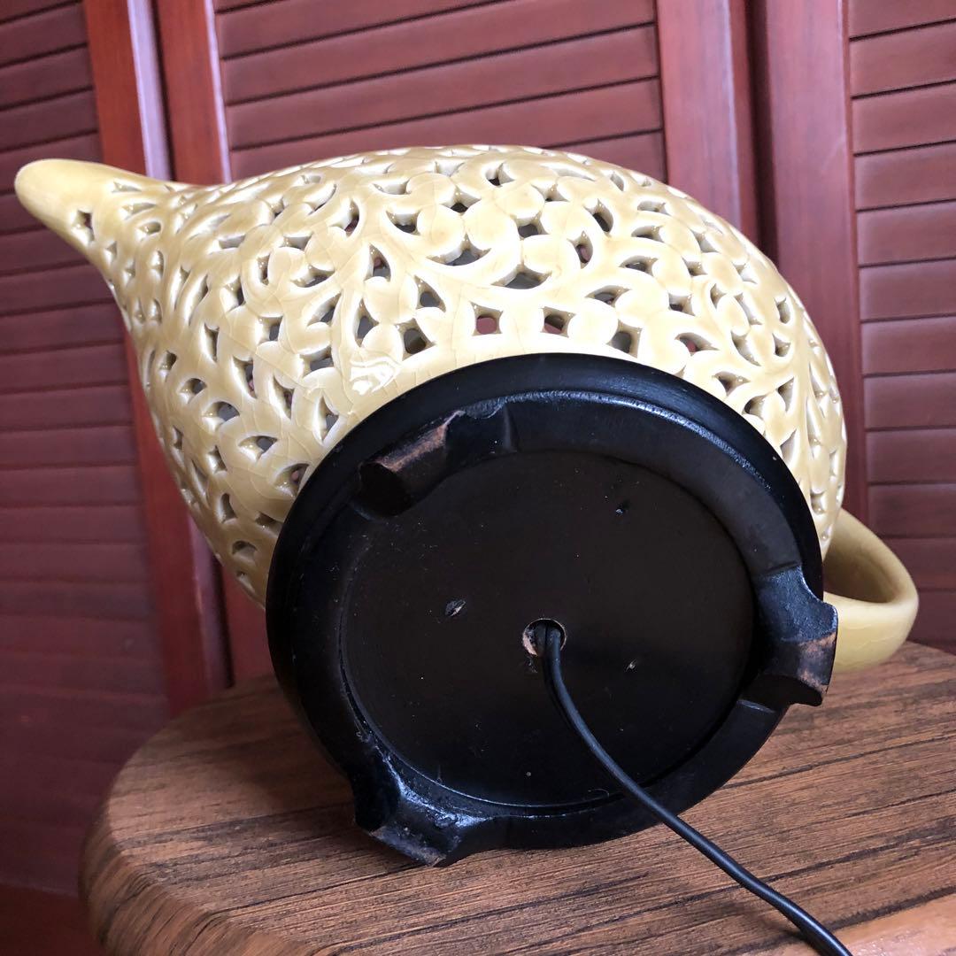 陶器製 魔法のランプ型 テーブルランプ 照明 ライト