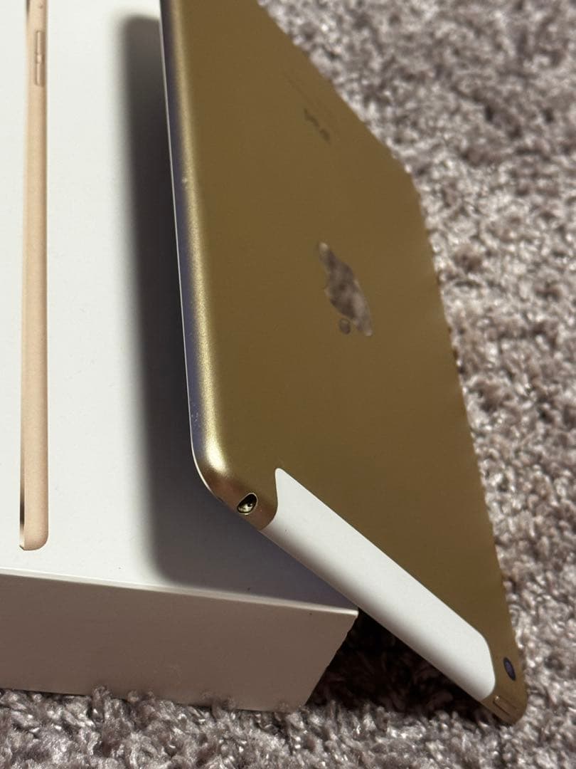 iPad mini4 MNWG2J/A 32GB セルラー