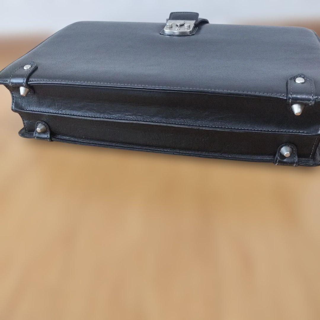 ブラックレザー ビジネスバッグ　ドクターバッグ　　ミラショーン　メンズ