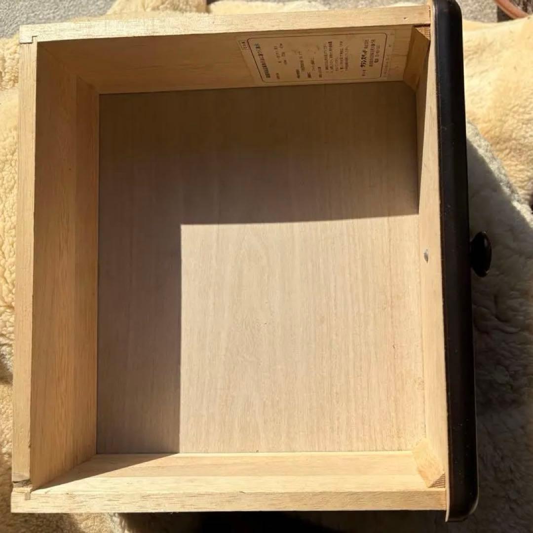 フランスベッド　ブラウン木製サイドテーブル 引き出し　アンティーク　モダン