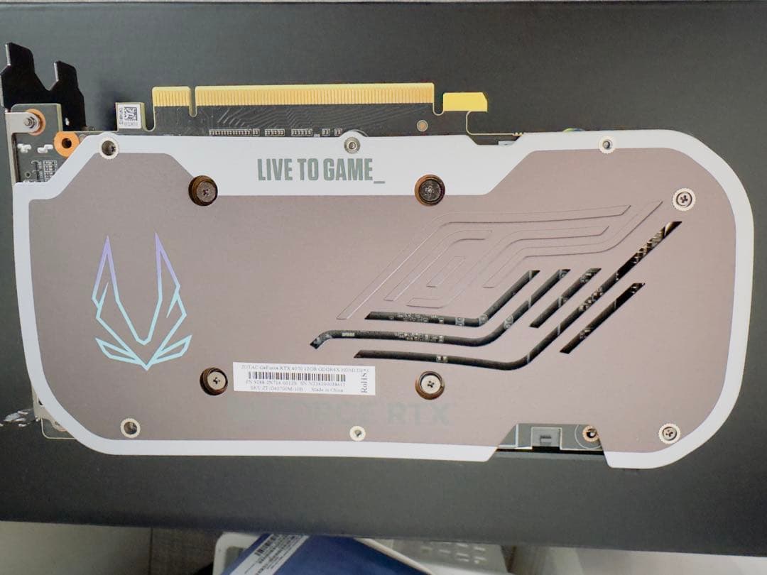 美品 NVIDIA RTX4070 12GB ZOTAC 動作確認済