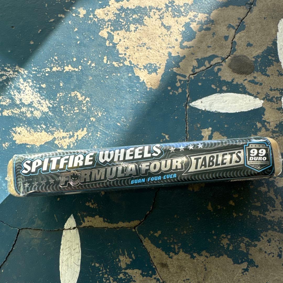 Spitfireスピットファイアフォーマル4タブレット54mm99a定価9130