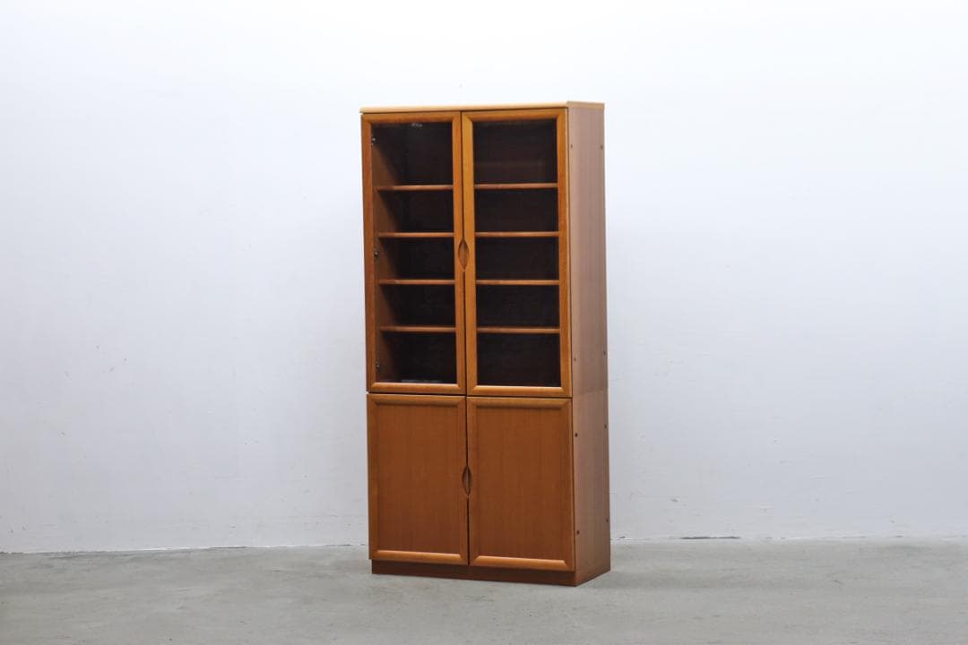 ヴィンテージ チーク材 キャビネット 食器棚 本棚 飾り棚 ラック 北欧デザイン