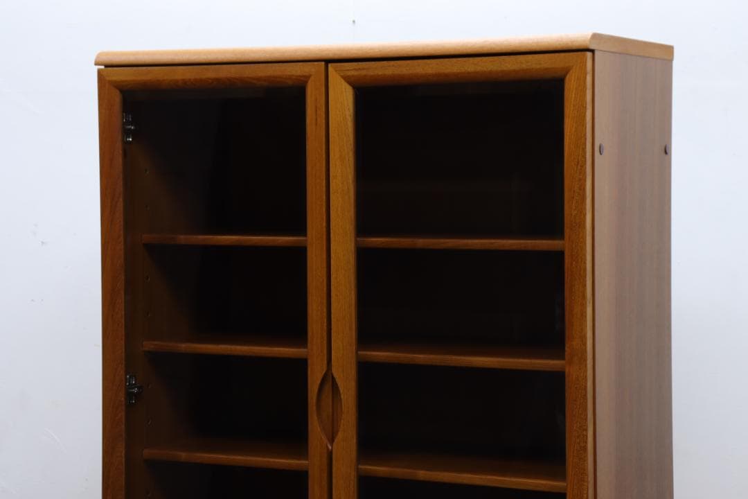 ヴィンテージ チーク材 キャビネット 食器棚 本棚 飾り棚 ラック 北欧デザイン