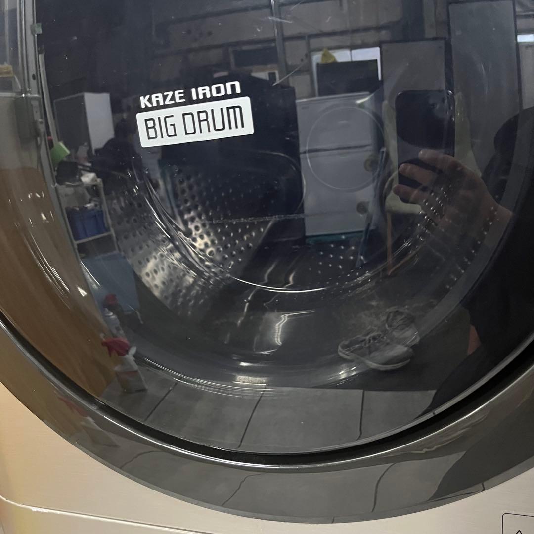 一都三県限定　配送設置無料　ドラム式洗濯乾燥機 HITACHI 2019年