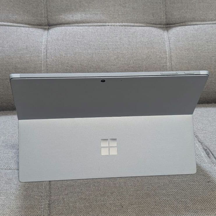 Surface Pro 7 i5 8GB 128GBタイプカバー付属 b