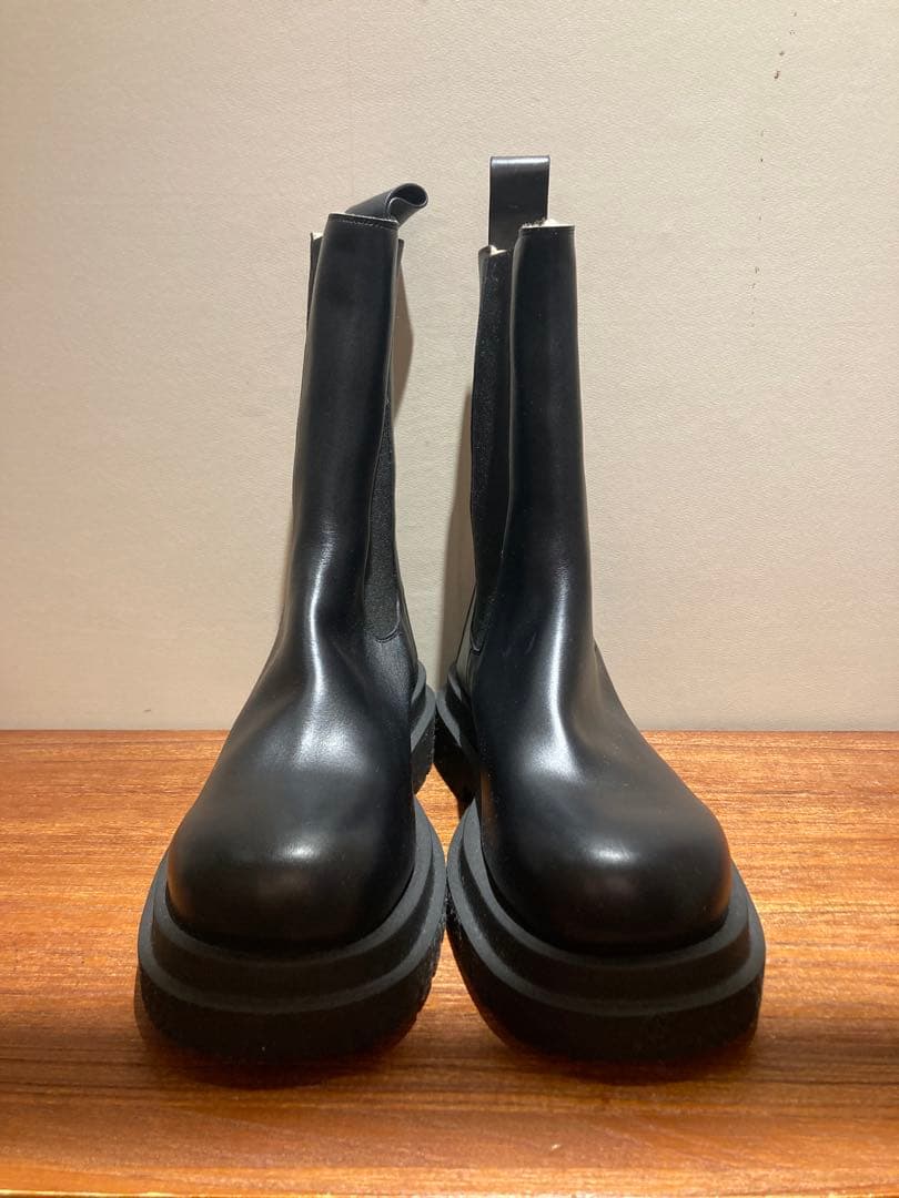 mokeボッテガヴェネタ　ブラック サイドゴアブーツ 厚底