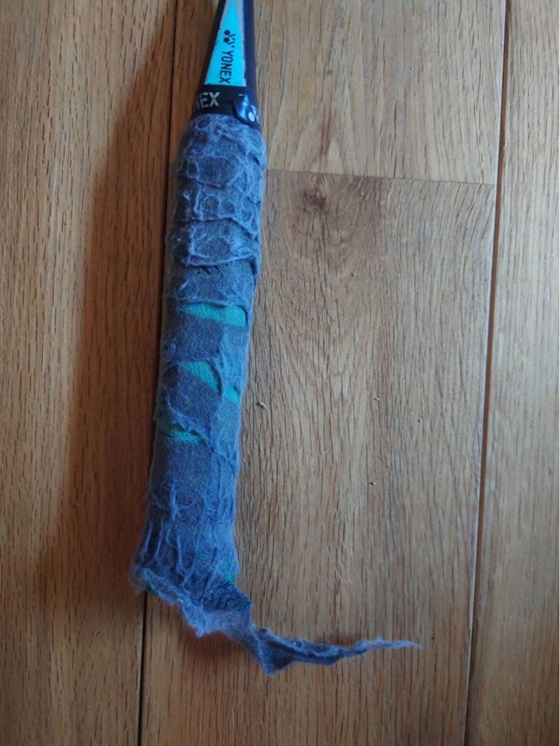 バドミントンラケット右4本セットヨネックス