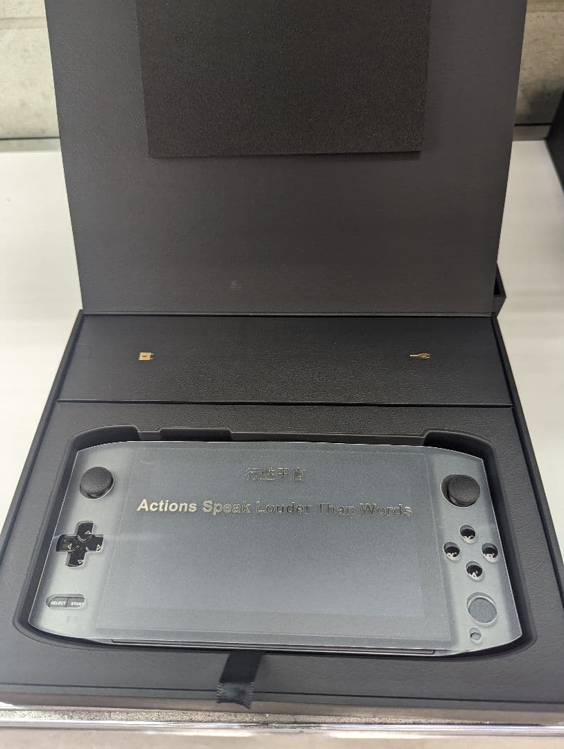 GPD WIN3 Core i7 1165G7 /16GB/1TB 美品