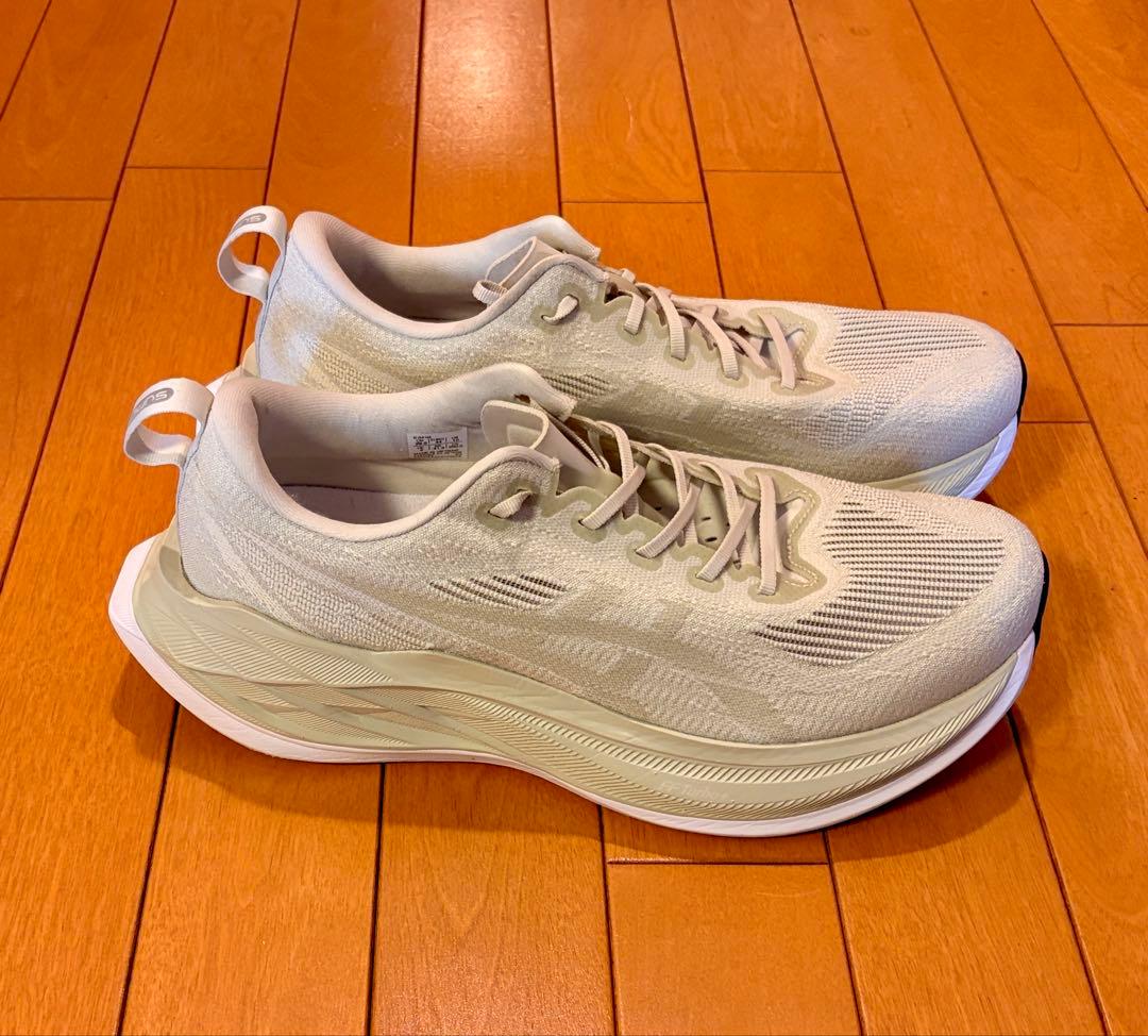 アシックス　スーパーブラスト2　28.0cm