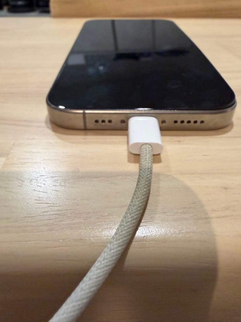 Apple iPhone 15Pro SIMフリー