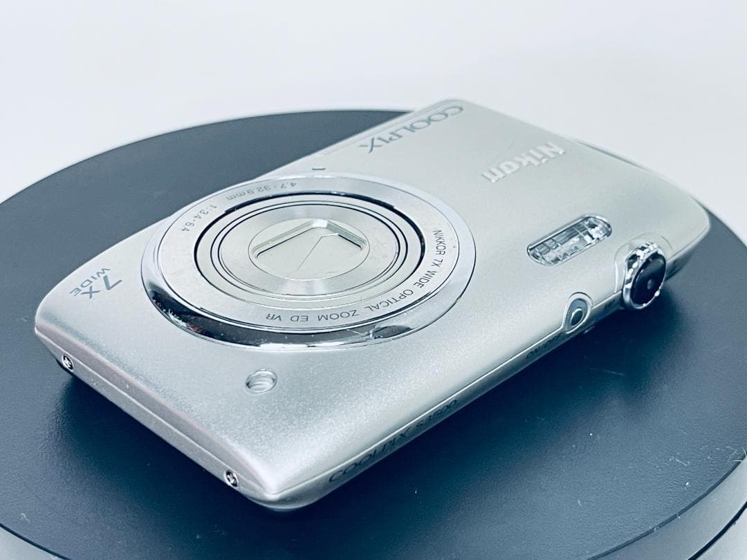 NIKON ニコン COOLPIX S3500 シルバー バッテリー SDカード