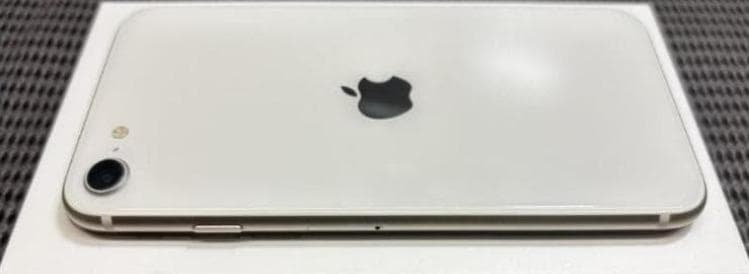 【美品】iphoneSE3 Star Light 64g バッテリー99%！