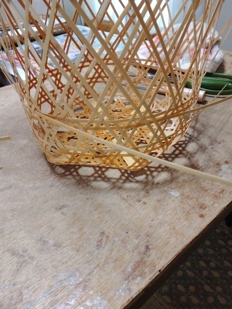 竹製 中型収納バスケット 編み込みデザイン
