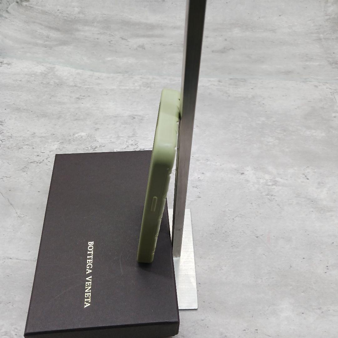 ✨美品✨ ボッテガヴェネタ iPhone 15 シリコンケース オリーブ