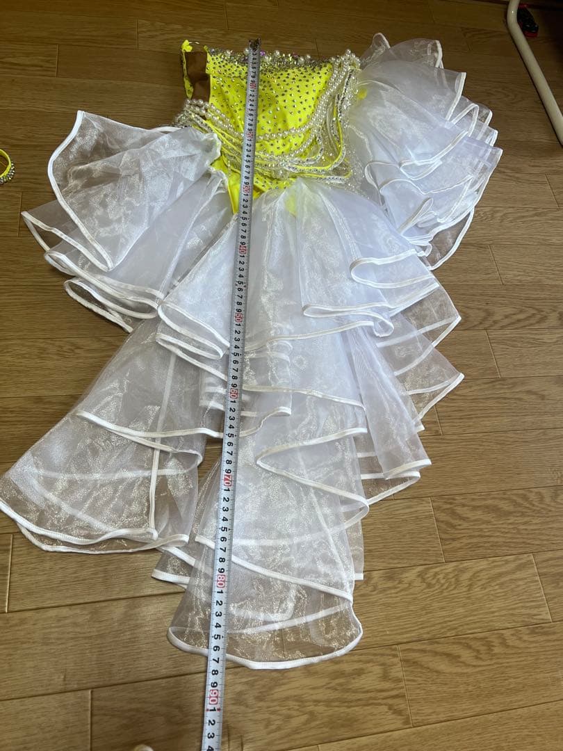 未使用に近い黄色ラテンドレス　サイズS~M ストレッチあり