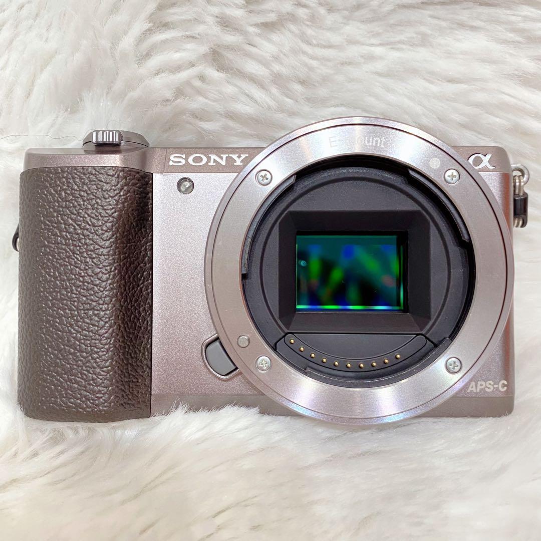 【Wi-Fi・付属品有】SONY α5100 パワーズームレンズキット シルバー