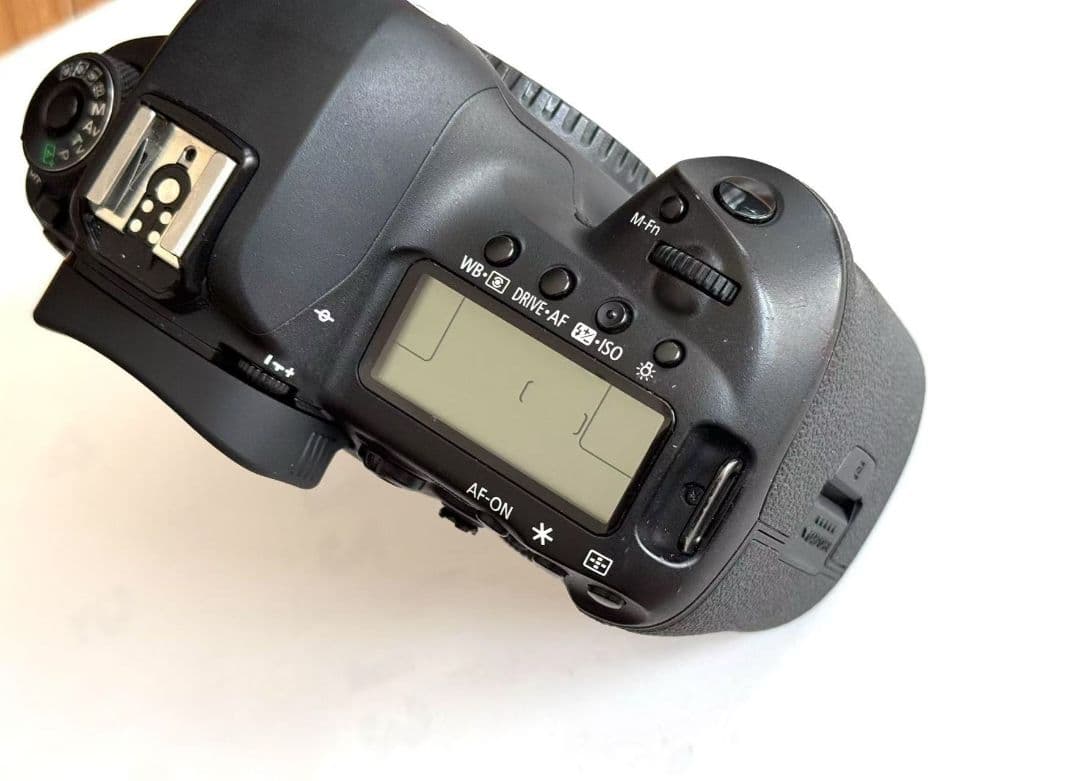 デジタルカメラ CANON EOS 5D Mark IV 5d4