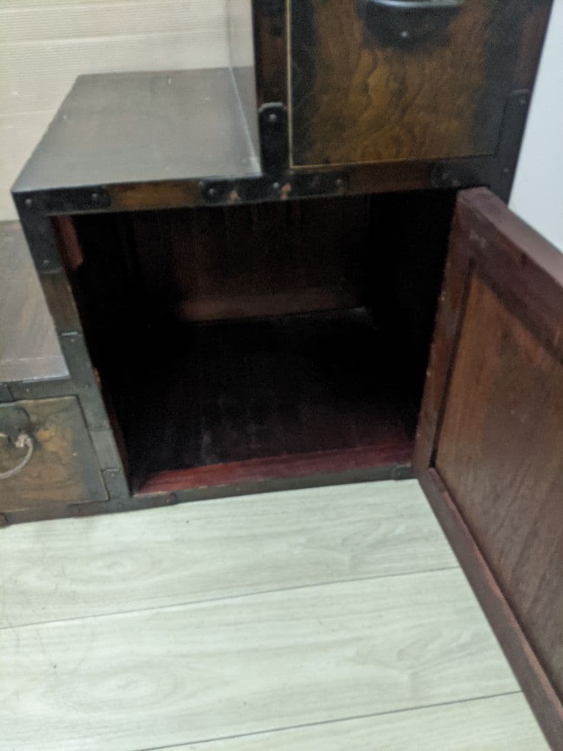 時代物　階段箪笥　和箪笥　両開き　　箪笥