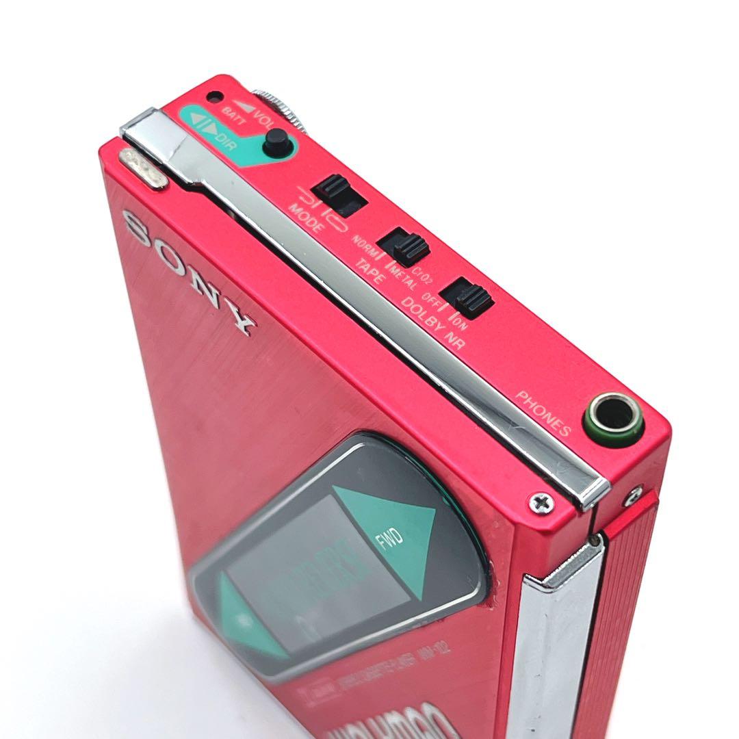 【美品・動作品】 SONY WM-102 カセットウォークマン 音出しOK 赤色