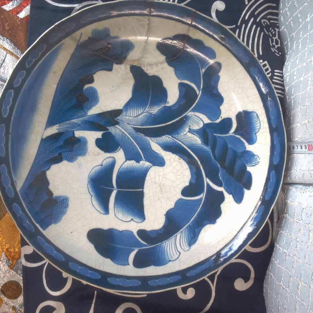 骨董６青い花柄の陶磁器平皿