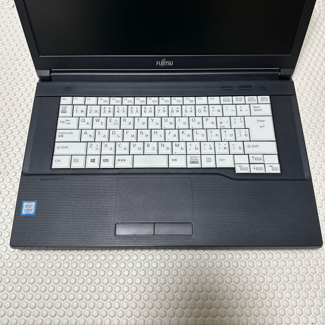 富士通A579/I5八世代/8G/256G SSD/15.6HD